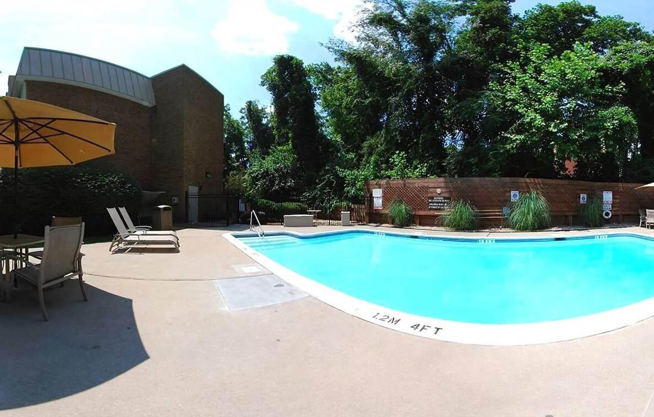 Clarion Pointe Charlottesville Exteriér fotografie
